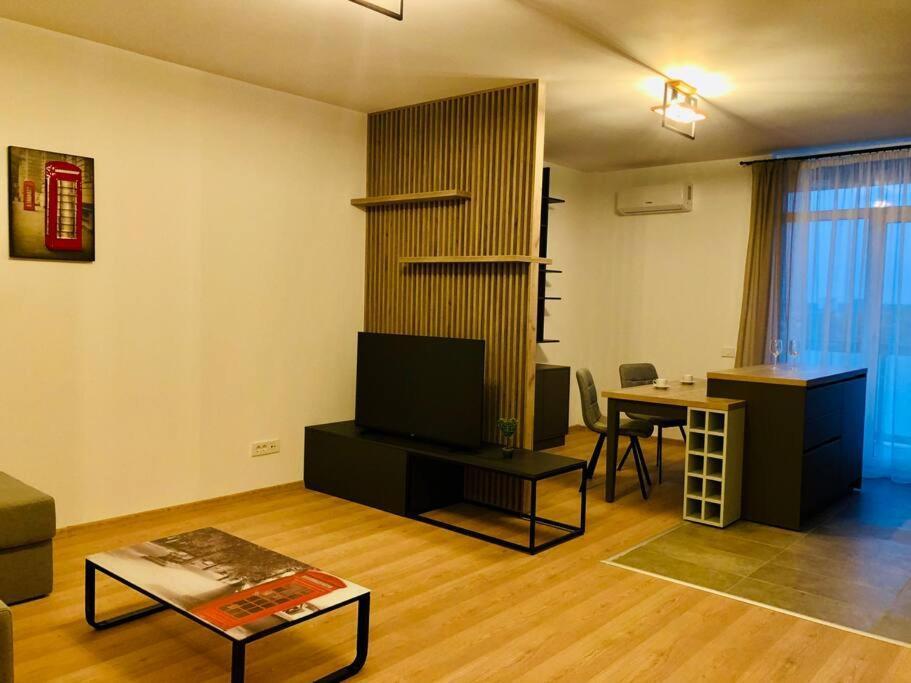 Joy City Stay Vivalia V6B-64 Timişoara Buitenkant foto