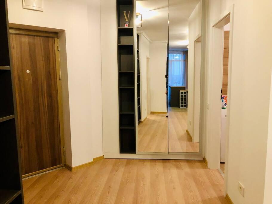 Joy City Stay Vivalia V6B-64 Timişoara Buitenkant foto